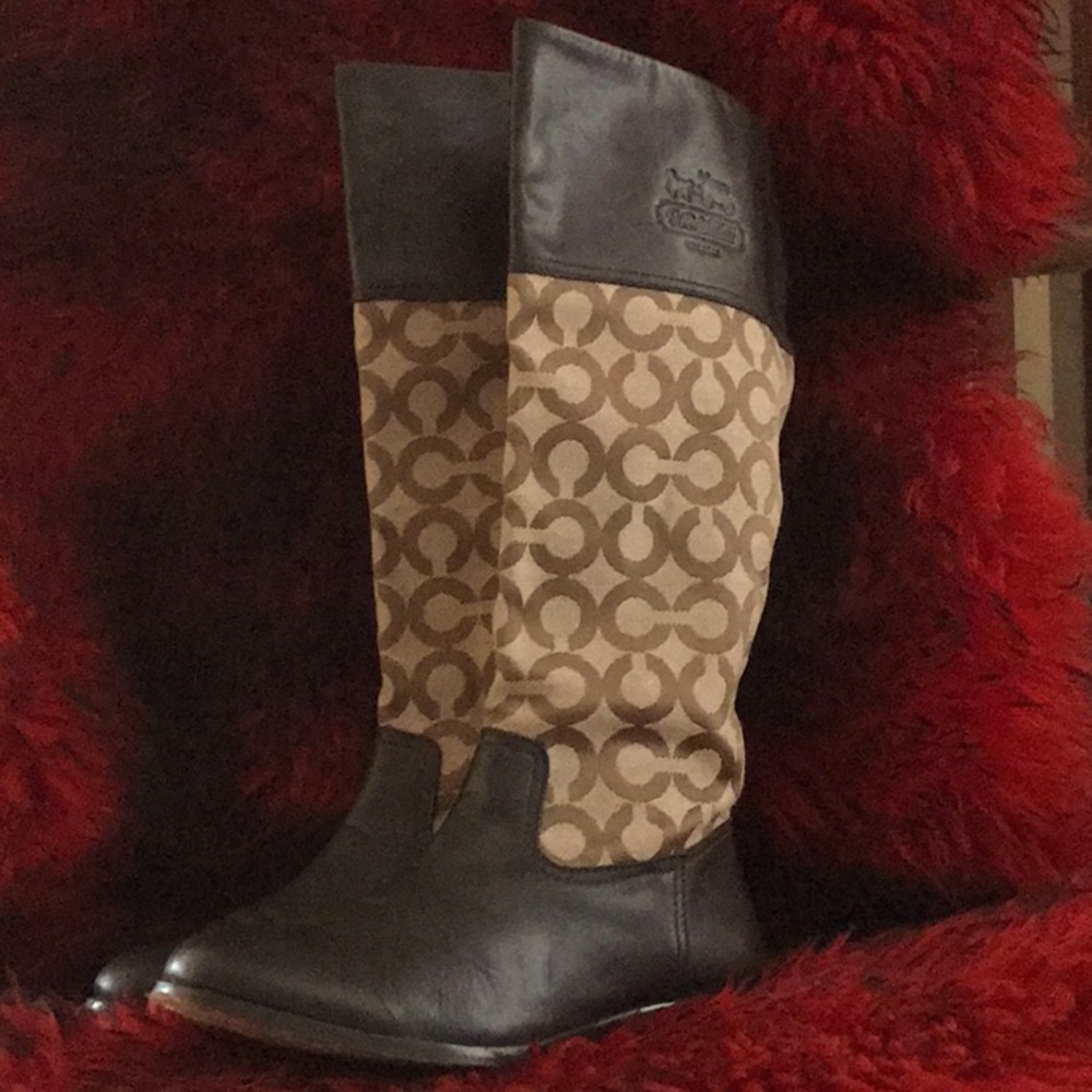 Coach boots